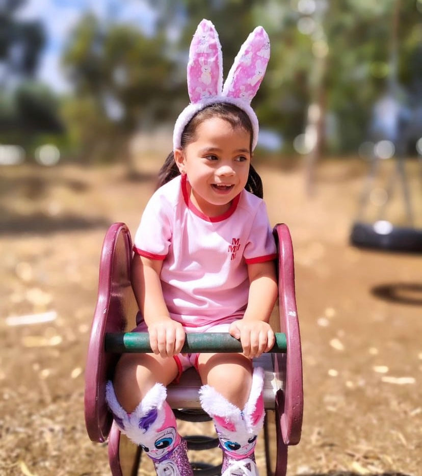 Bunny Ears - Pascale