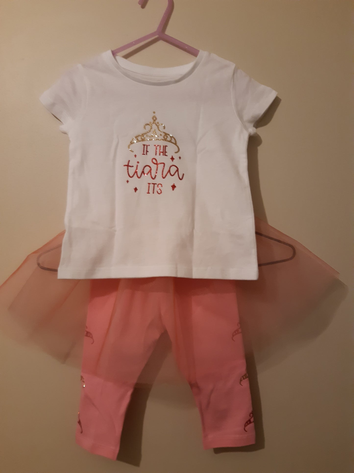 If the tiara fits shirt & crown leggings & tutu